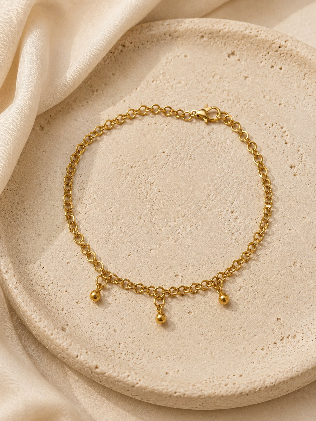 پابند طلایی اویز گوی